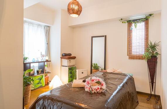 プロにお任せ!オールハンドマサージでリンパデトックス/溝の口Bell Tree